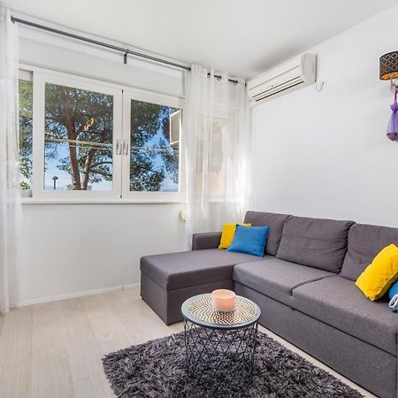 Sunny Studio Apartment With Balcony Рієка Екстер'єр фото