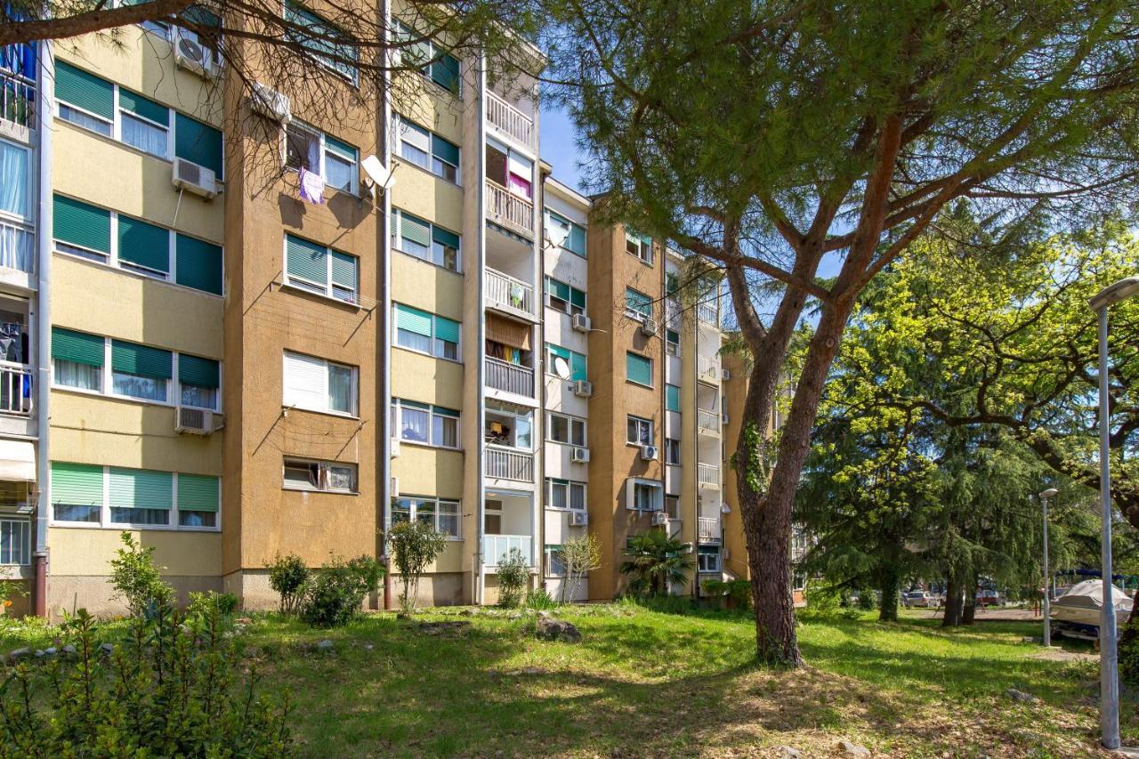 Sunny Studio Apartment With Balcony Рієка Екстер'єр фото
